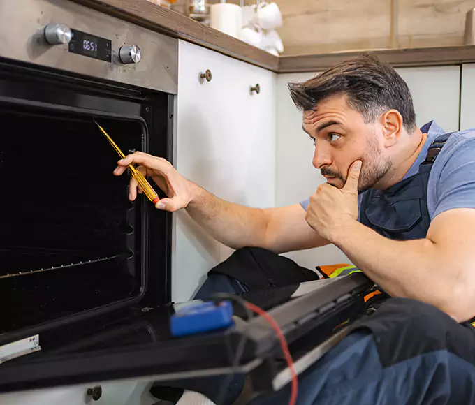 Why Shrewsbury Households Choose Shrewsbury Appliance Pro for Every Gas Oven Fix?